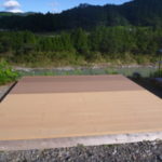 弊社製木粉を使用したウッドデッキ(平場・階段)の製作